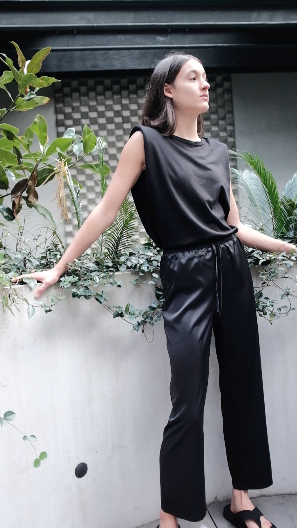Luna Noir Satin Pants