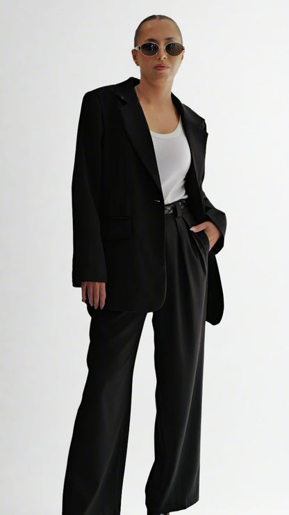 Cara Blazer